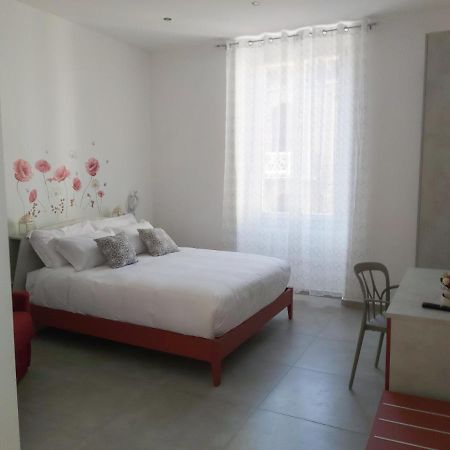 Candy'S Dream Rooms لا سبيتسْيا المظهر الخارجي الصورة